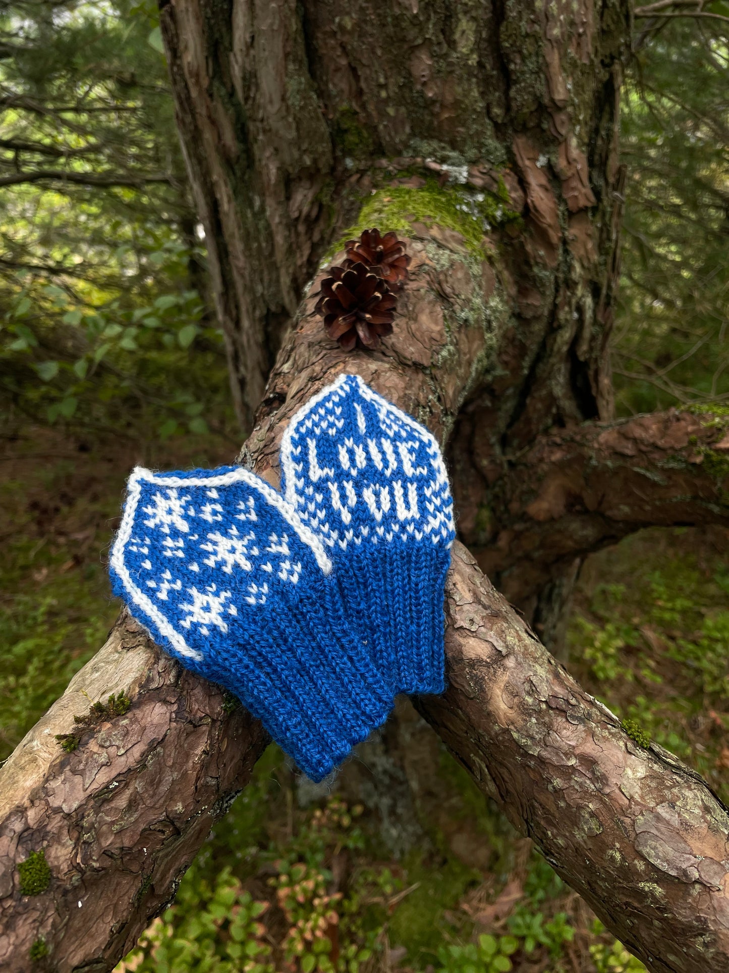 I Love You Snowflake mittens baby 0-12 months