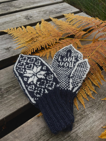 I Love You Heart Mitten Adult