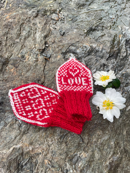 Love mittens baby