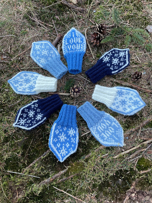 I Love You Snowflake mittens baby 0-12 months