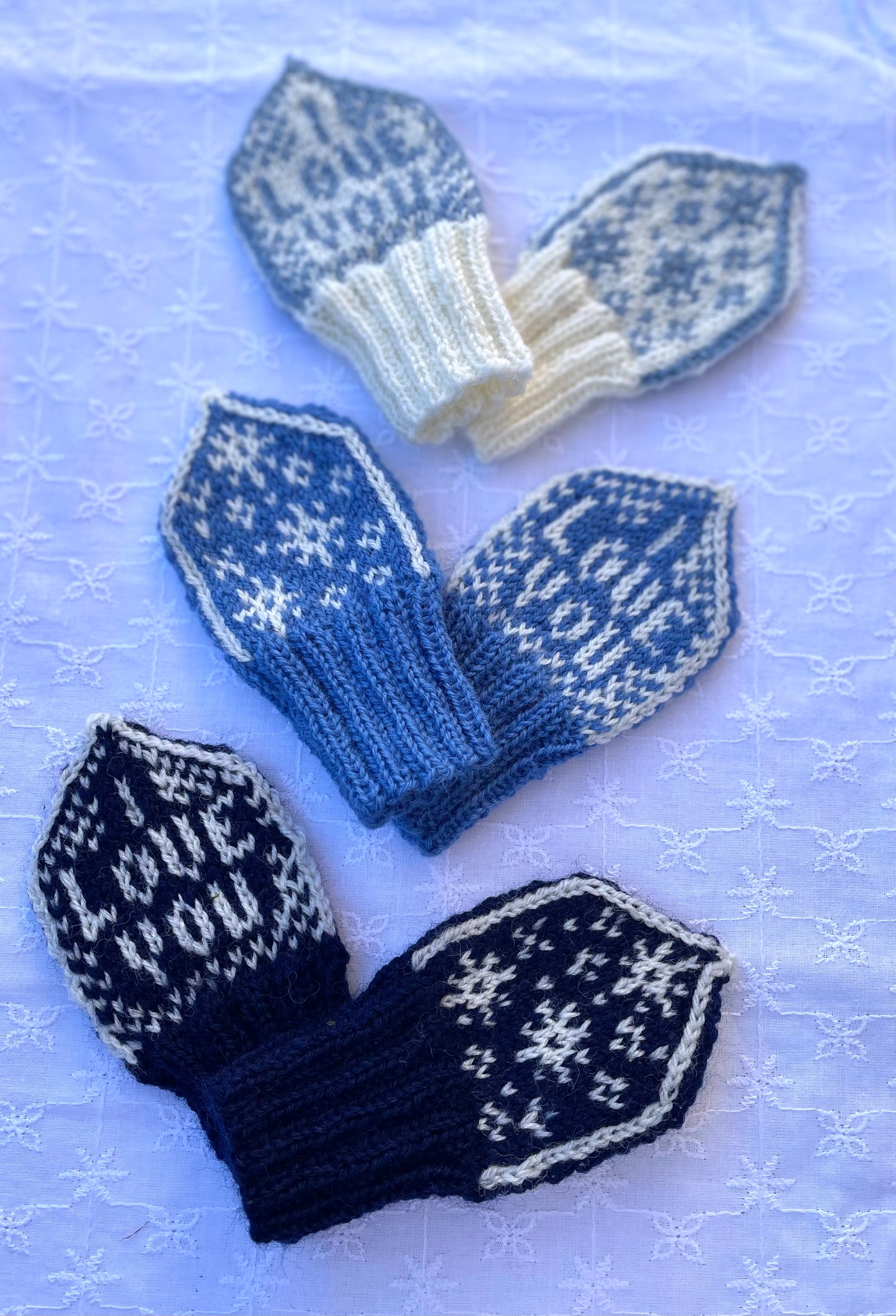 I Love You Snowflake mittens baby 0-12 months