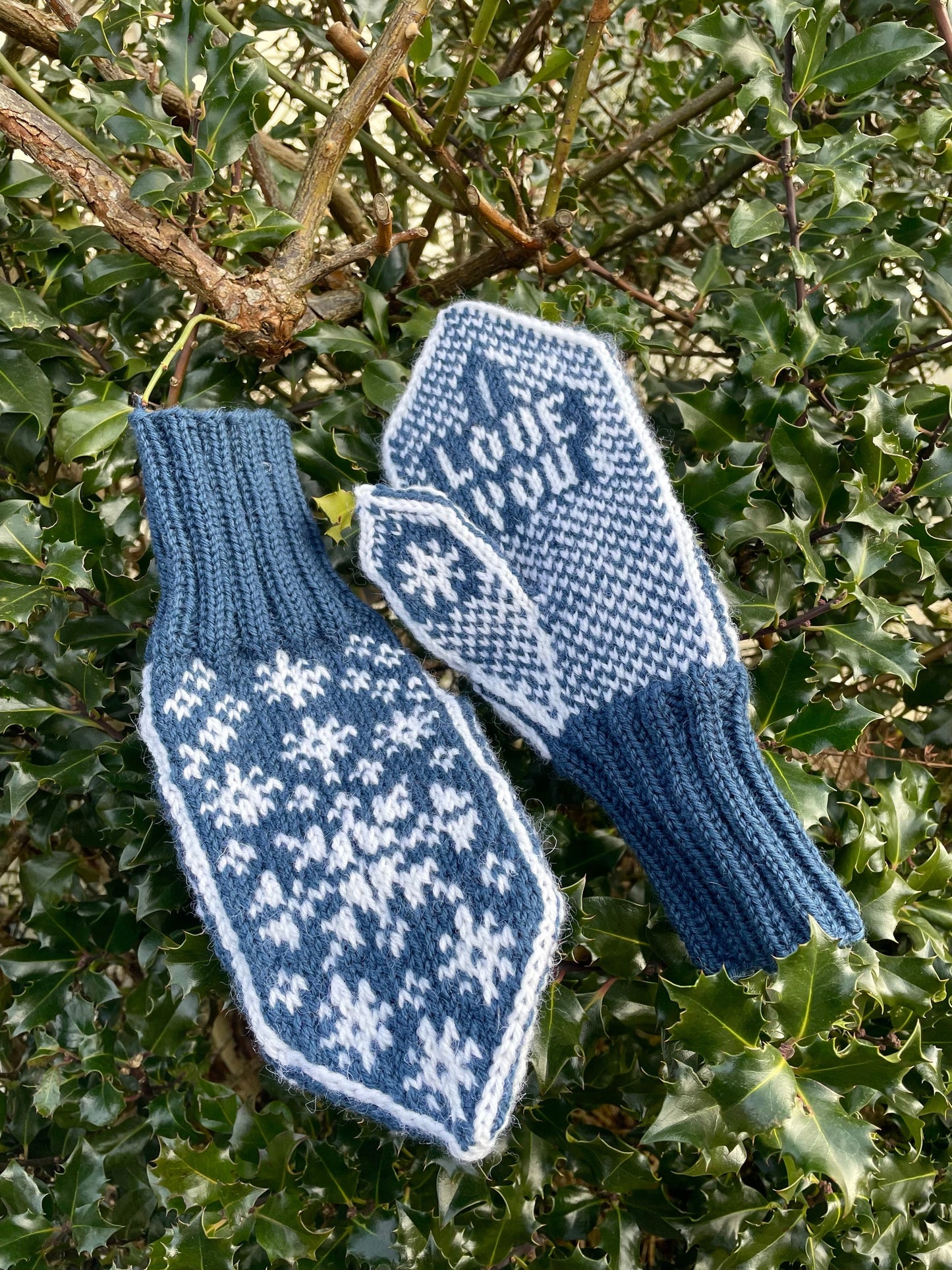 I Love You Snowflake Mitten Adult
